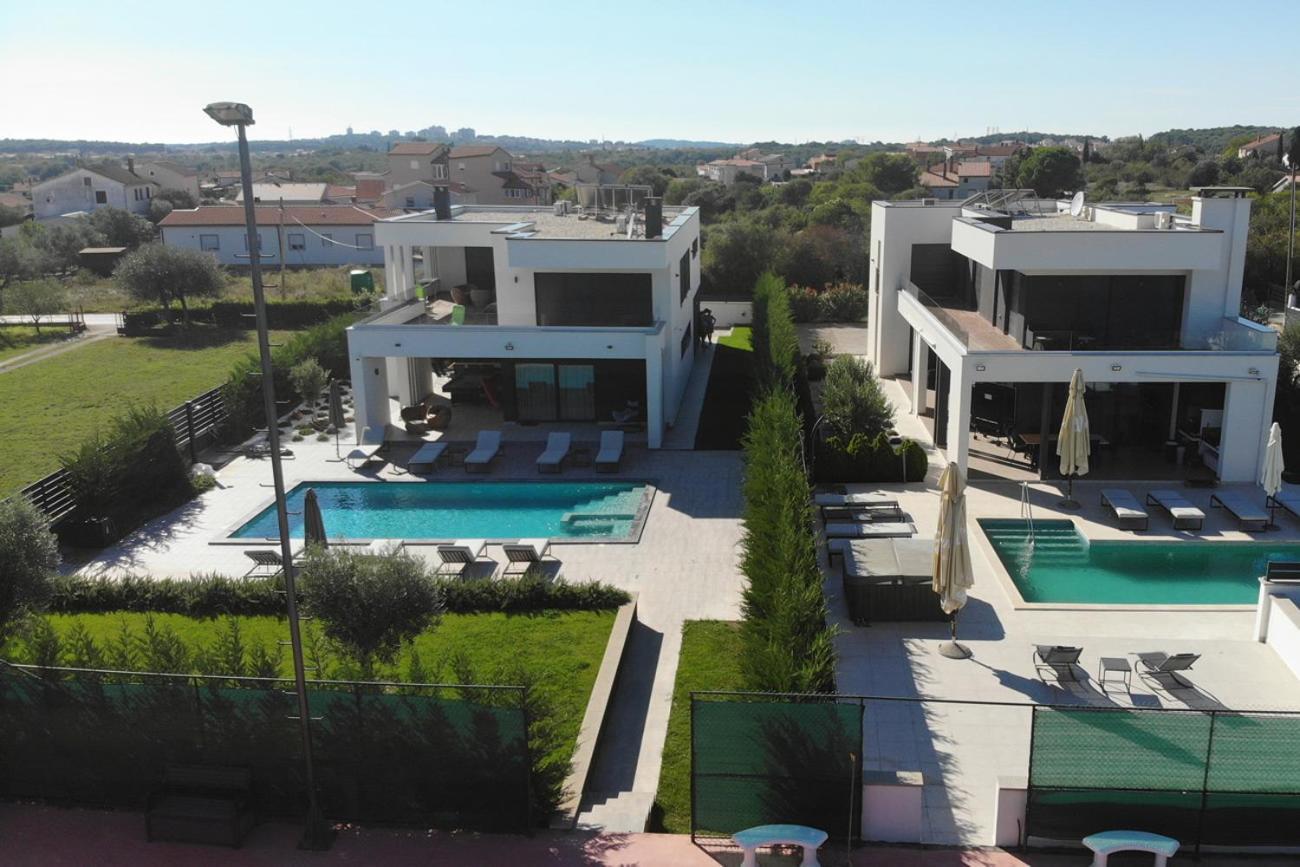 Villa Ula In Pula With Heated Pool And Sauna Dış mekan fotoğraf