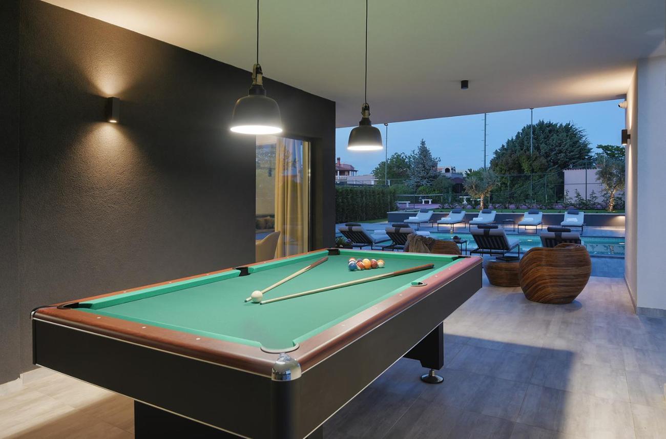 Villa Ula In Pula With Heated Pool And Sauna Dış mekan fotoğraf